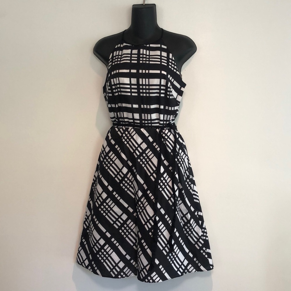 ANN Taylor high neck sleeveless dress size 2 black and white checkered plaid